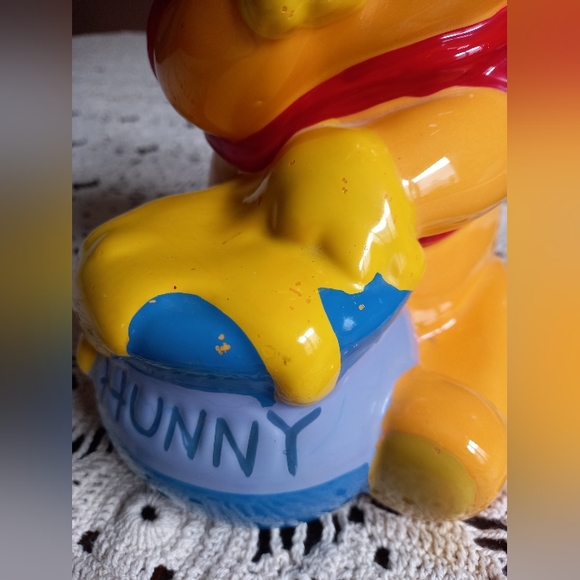 Winnie Pooh Bank - Picture 6 of 8